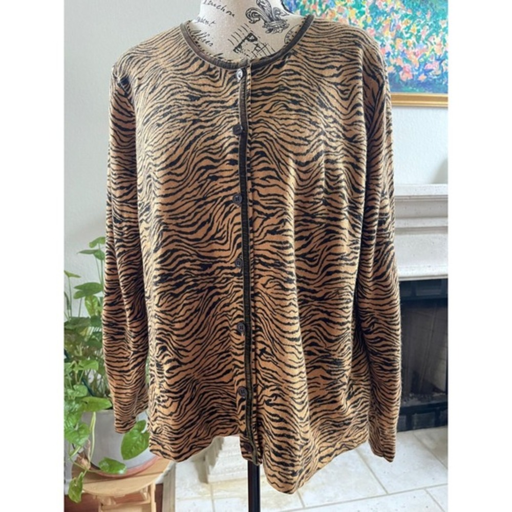 Orvis Women's Sweater Size L Yellow Vintage Animal Print Wool Blend